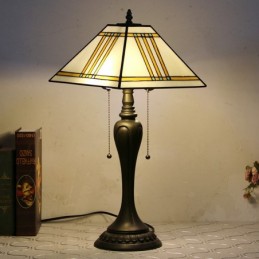 Lampada da tavolo in stile...